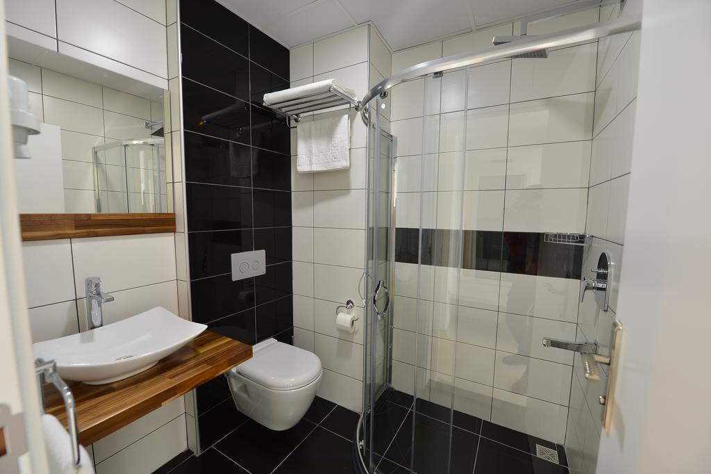 Samsun Sahin Hotel 2 Room photo